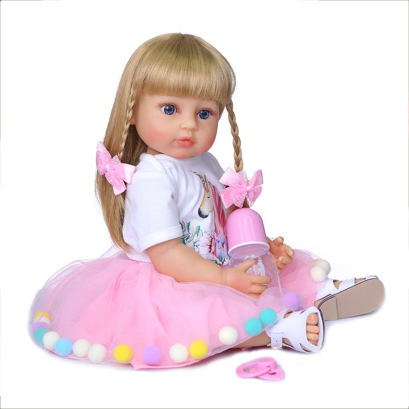 Bebê Reborn Menina Realista Corpo de Silicone